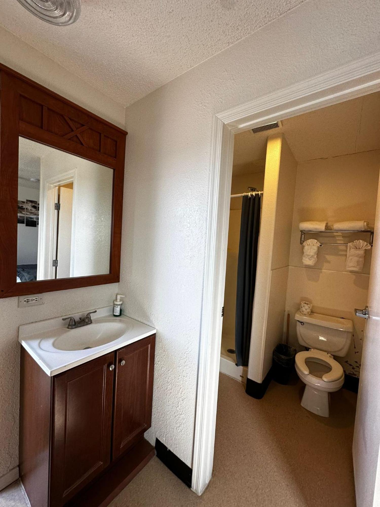 ואלה 071A Private Studio Near South Rim Sleeps 6- No Kitchen מראה חיצוני תמונה